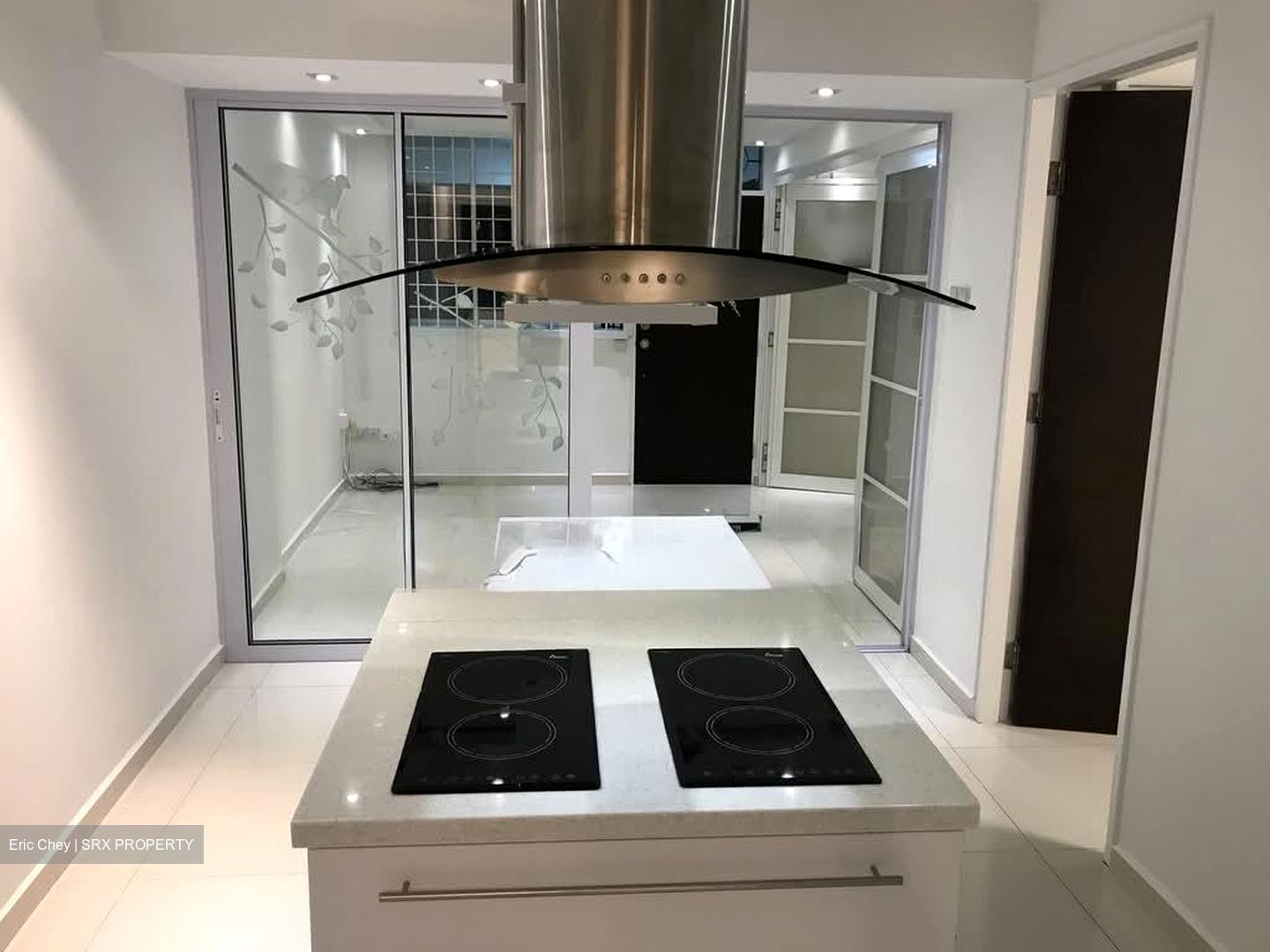 Blk 12 Holland Vista (Queenstown), HDB 3 Rooms #574279431